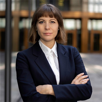 Vanessa Rüegger ruegger-420.jpg